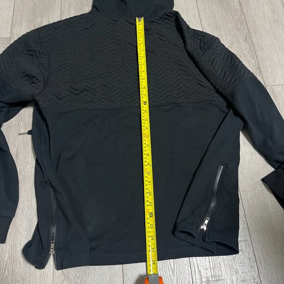 Black Sweater - Picture 8 of 8